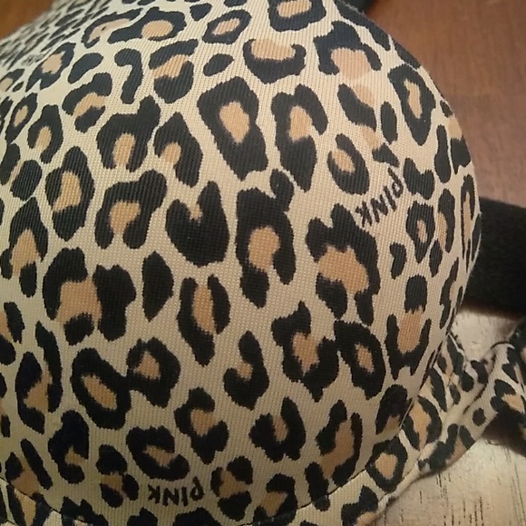 Pink Victoria's Secret bra - Picture 2 of 4